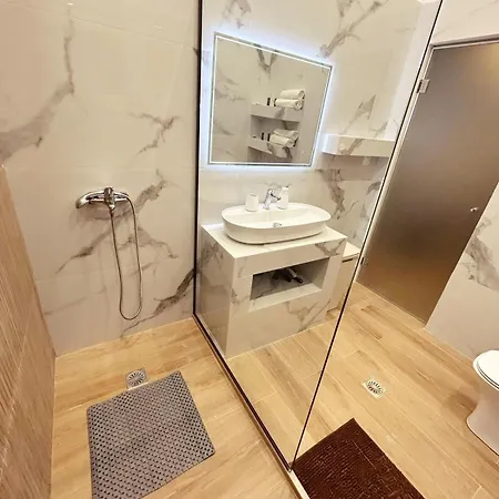 Pedro Navarino Ii Apartment *